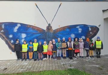 Starszaki w miejskiej grze terenowej