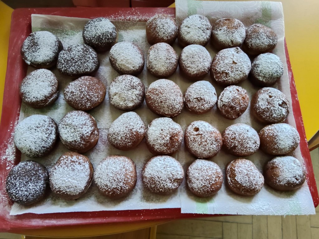 Tłusty Czwartek w naszym przedszkolu – słodka tradycja i wspaniała zabawa!